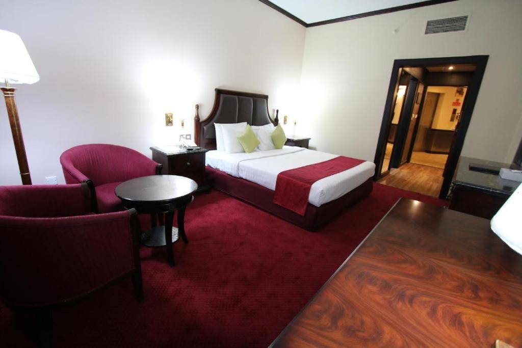 غرفة ديلوكس مفردة بسرير فردي، Knight Armour Hotel, Dubai 2/10