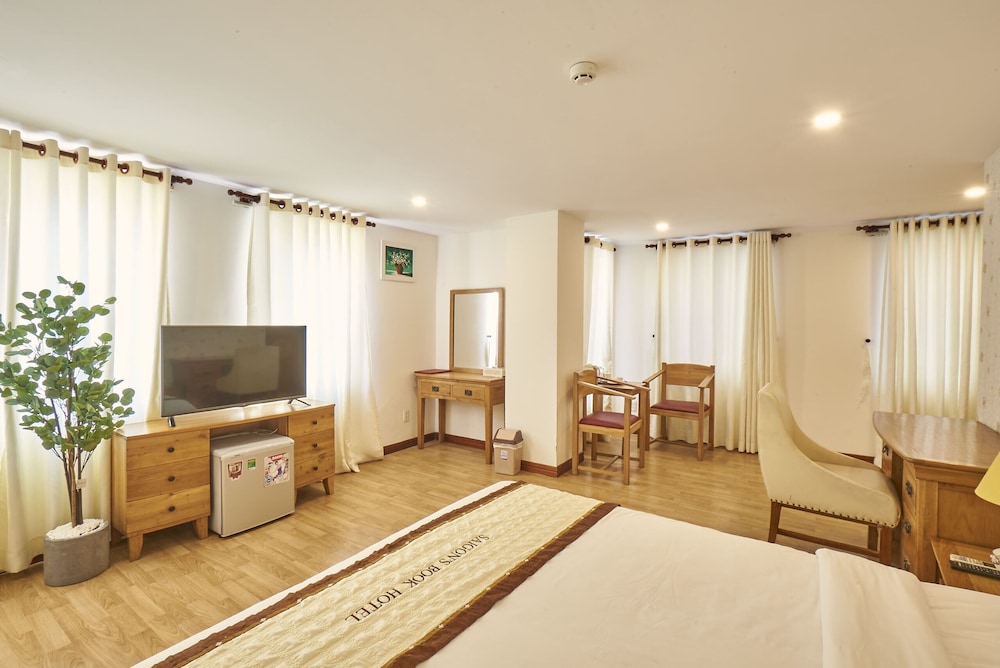 Saigon Apos S Book Hotel 41/56