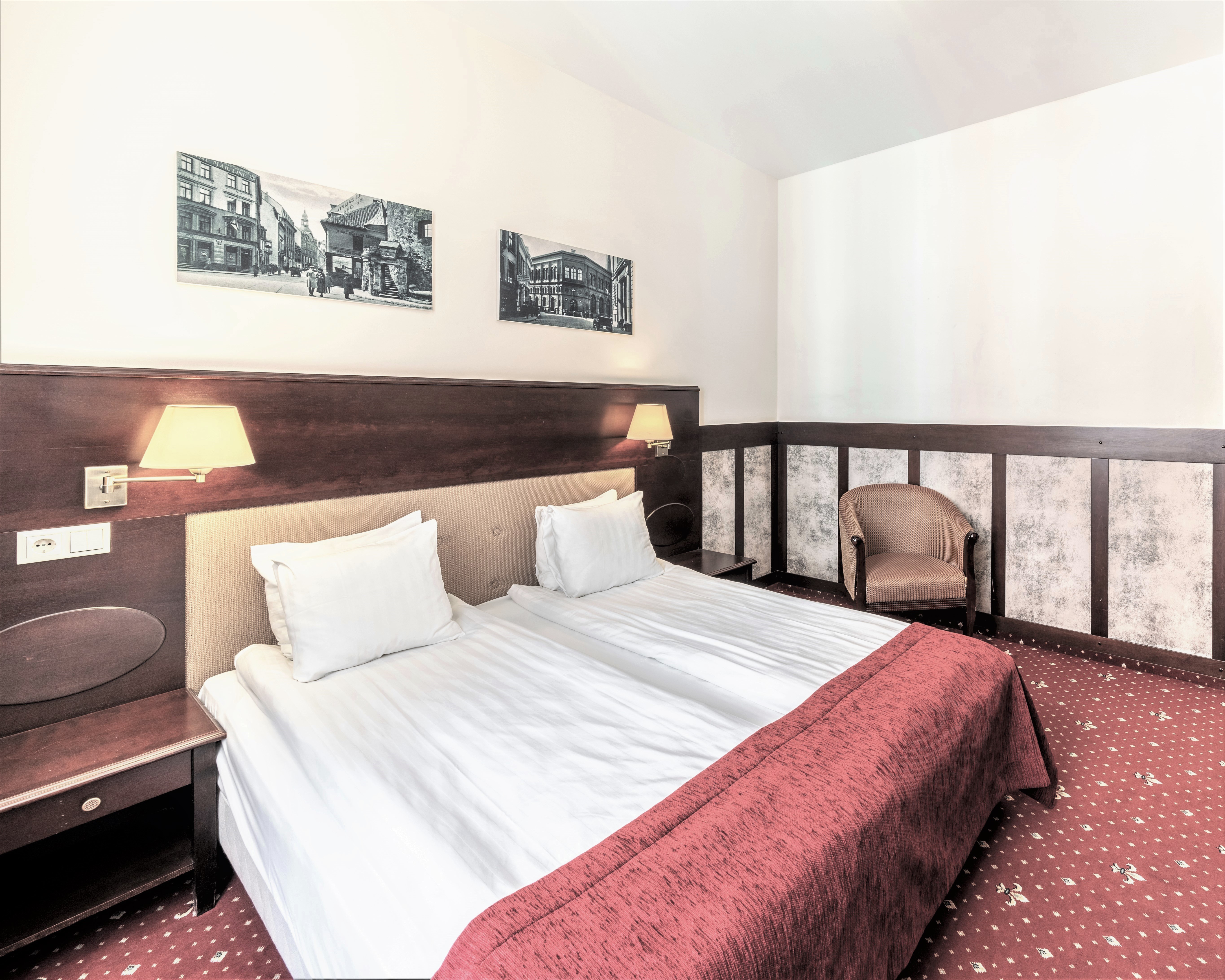 Economy, Double Bed