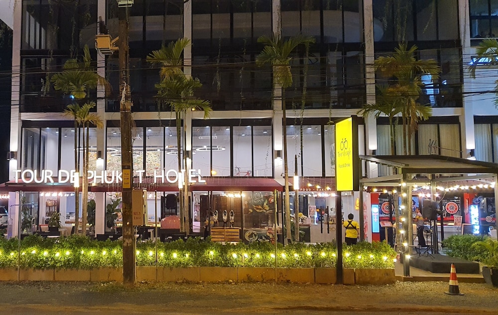 Tour De Phuket Hotel 2/71