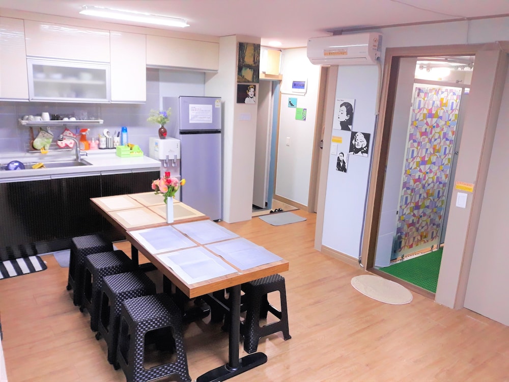 Work Life Balance Guesthouse - Hostel 28/36