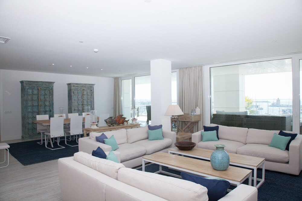 LAS SUITES DE PUERTO SHERRY 25/60