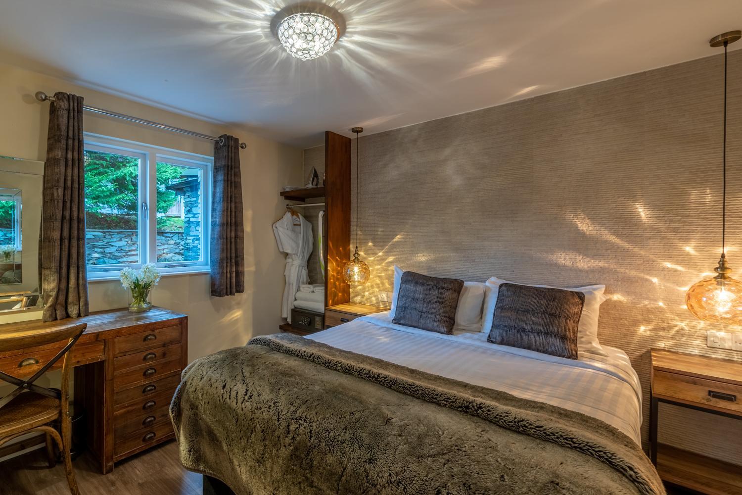 Cozy, Exterior, Double Bed