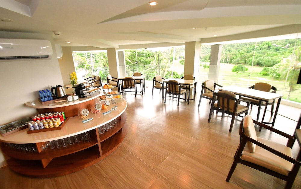 Canyon Hotels Resorts Boracay 35/50