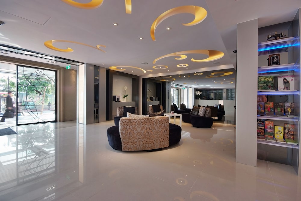 Forward Hotel Nangang 7/70