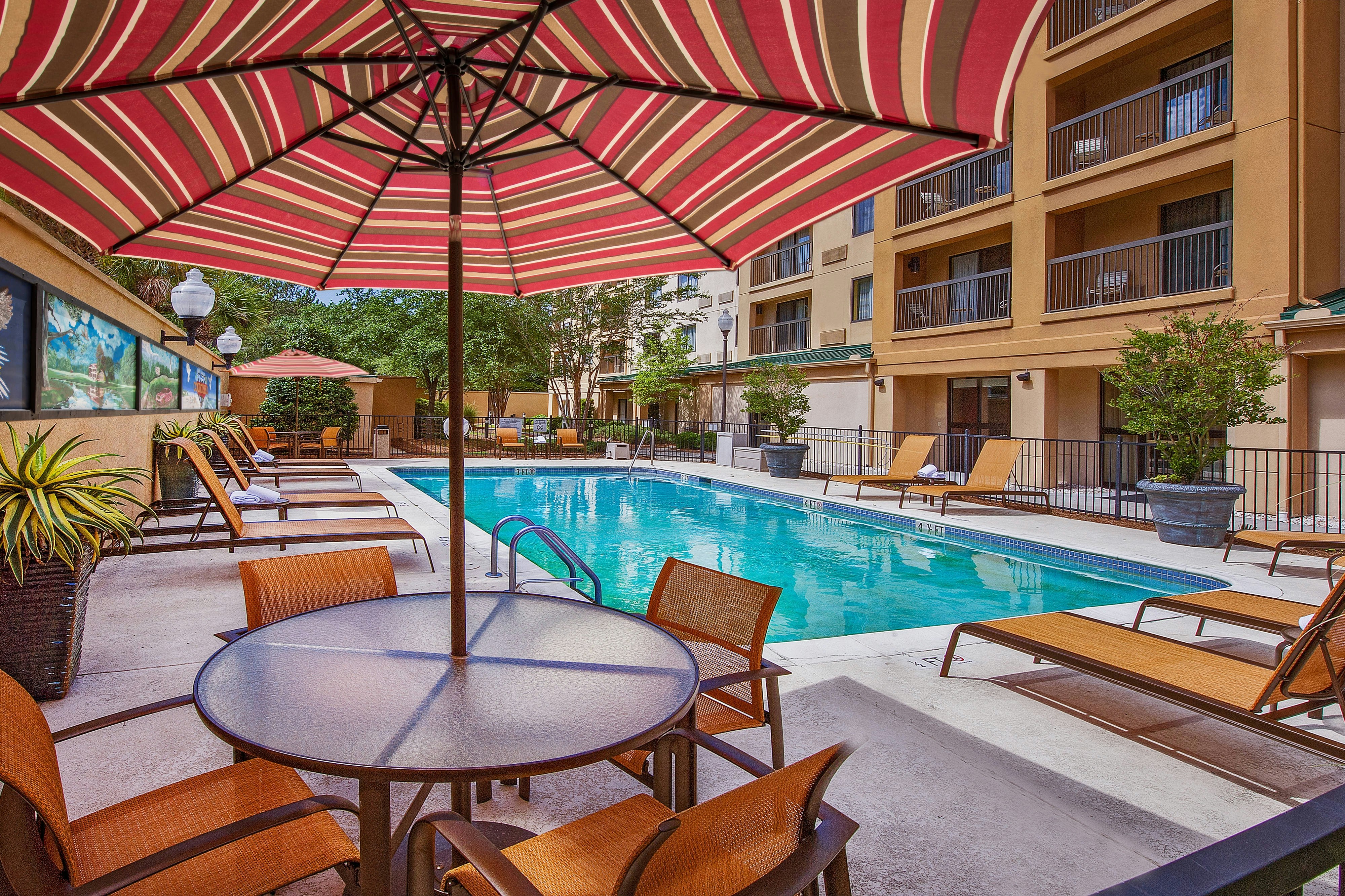 Courtyard by Marriott North Charleston Airport/Coliseum 2/2