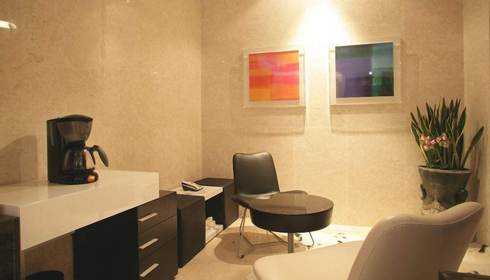 Antives Hotel 19/30