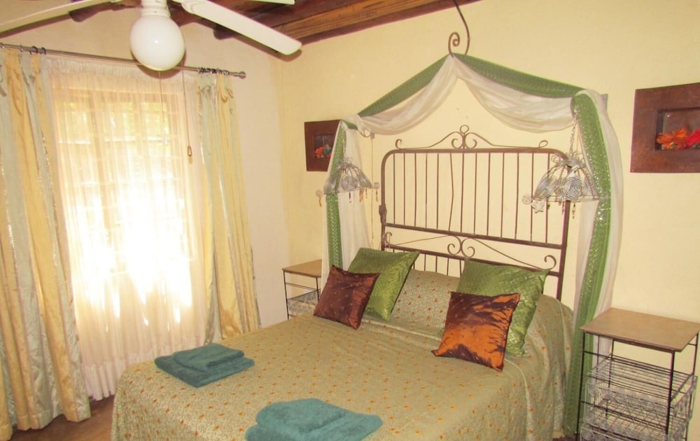 Hazyview Country Cottages 9/49