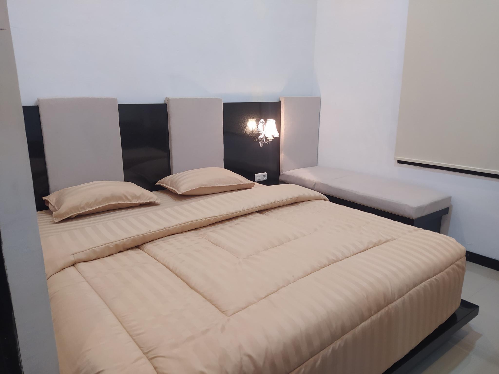 City Hotel Tasikmalaya 8/15