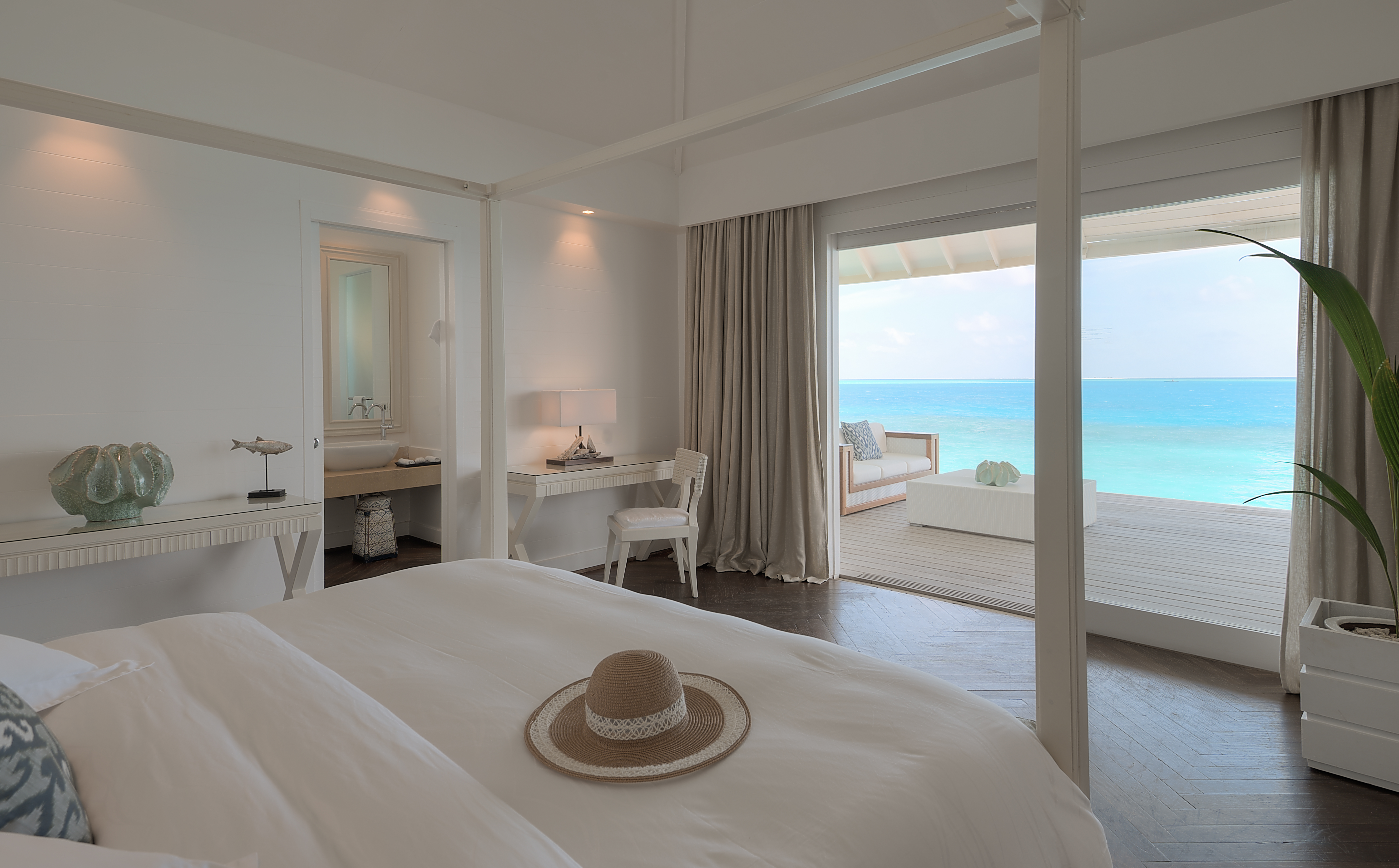 Overwater, Villa