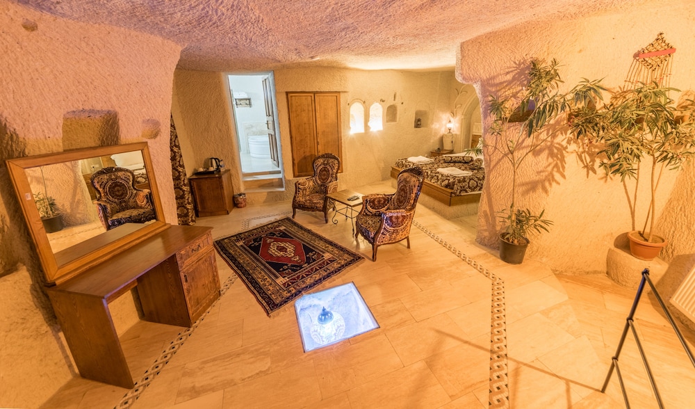 Sarihan Cave Hotel 25/50
