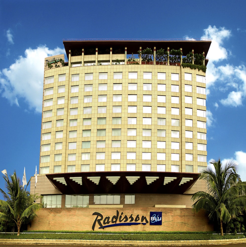 Radisson Blu Hotel Indore 2/50