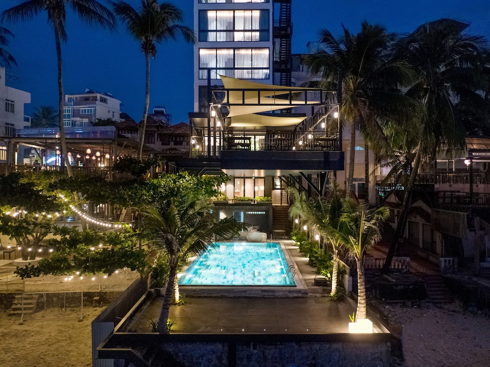M Hotel Phu Quoc 53/59