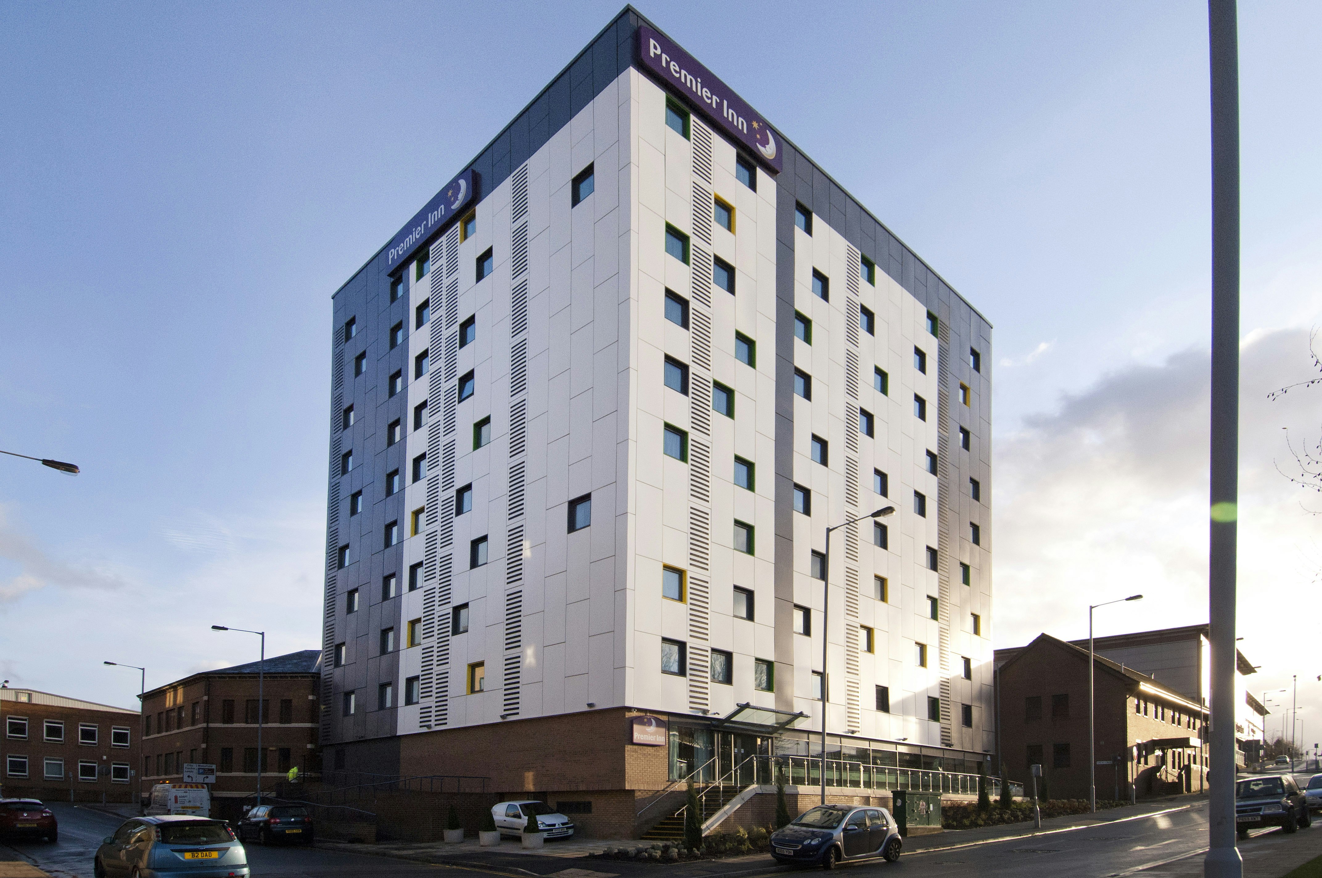 Premier Inn Bradford Central 8/50