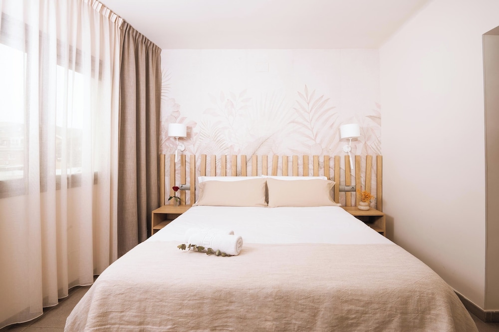 Castellmar Apartments 15/57