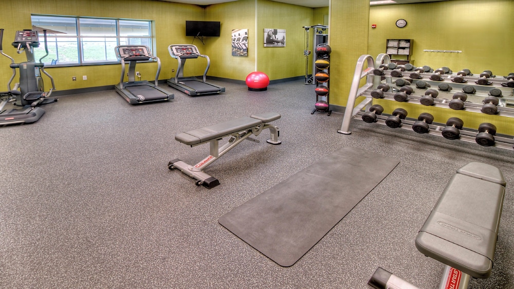 Holiday Inn Express Suites Pittsburgh Sw Southpointe 40/72