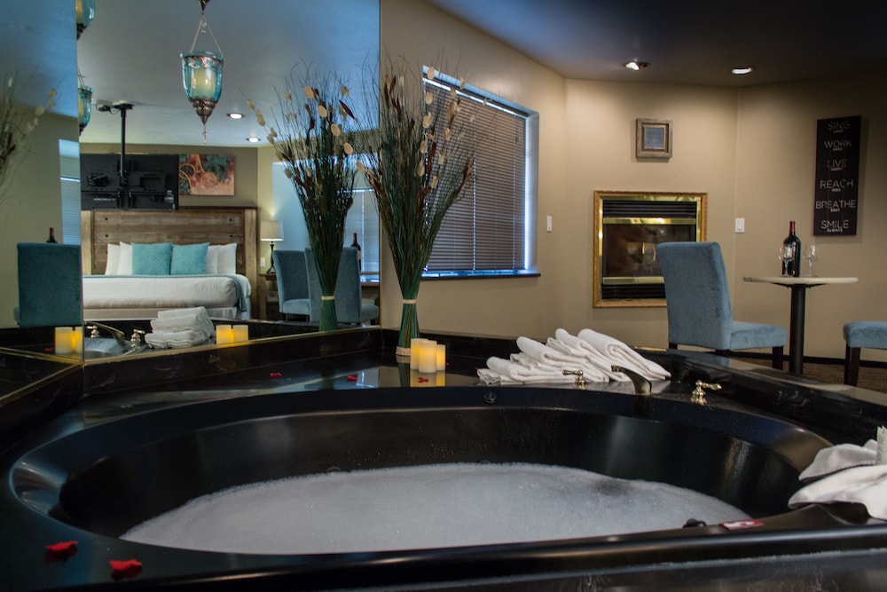 Postmarc Hotel And Spa Suites 47/76