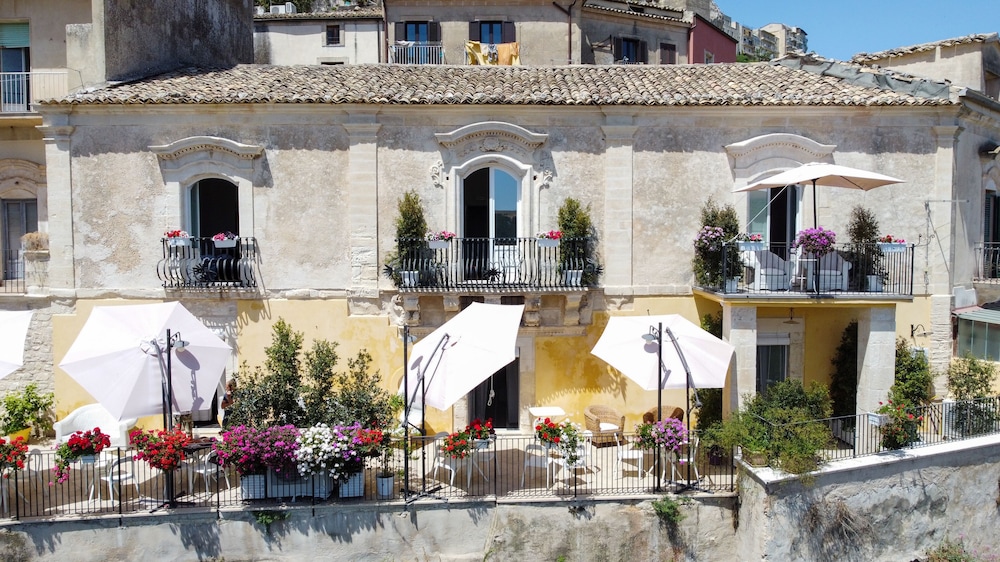 Terra Del Sole Ibla 1/50