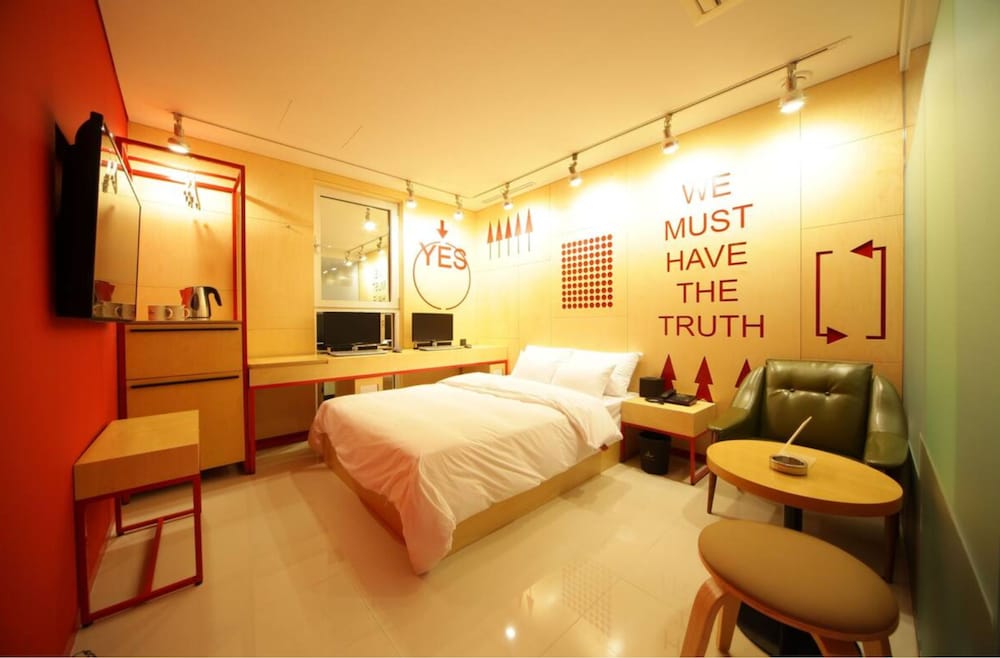 Hotel Star The Masterpiece Suite 6/28