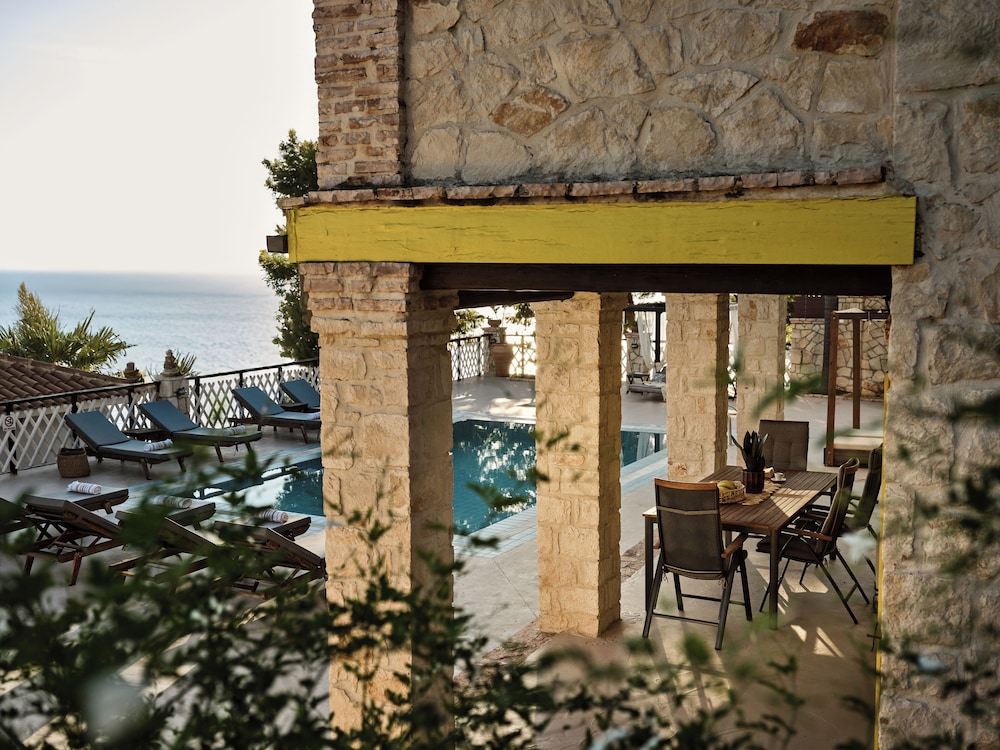Zakynthos Villas 6/50