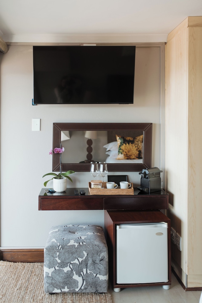 Whale Away Guest House 33/50