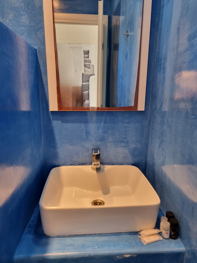 Nostos Hotel 47/50