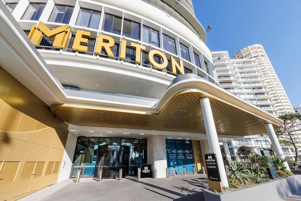 Meriton Suites Surfers Paradise 1/50