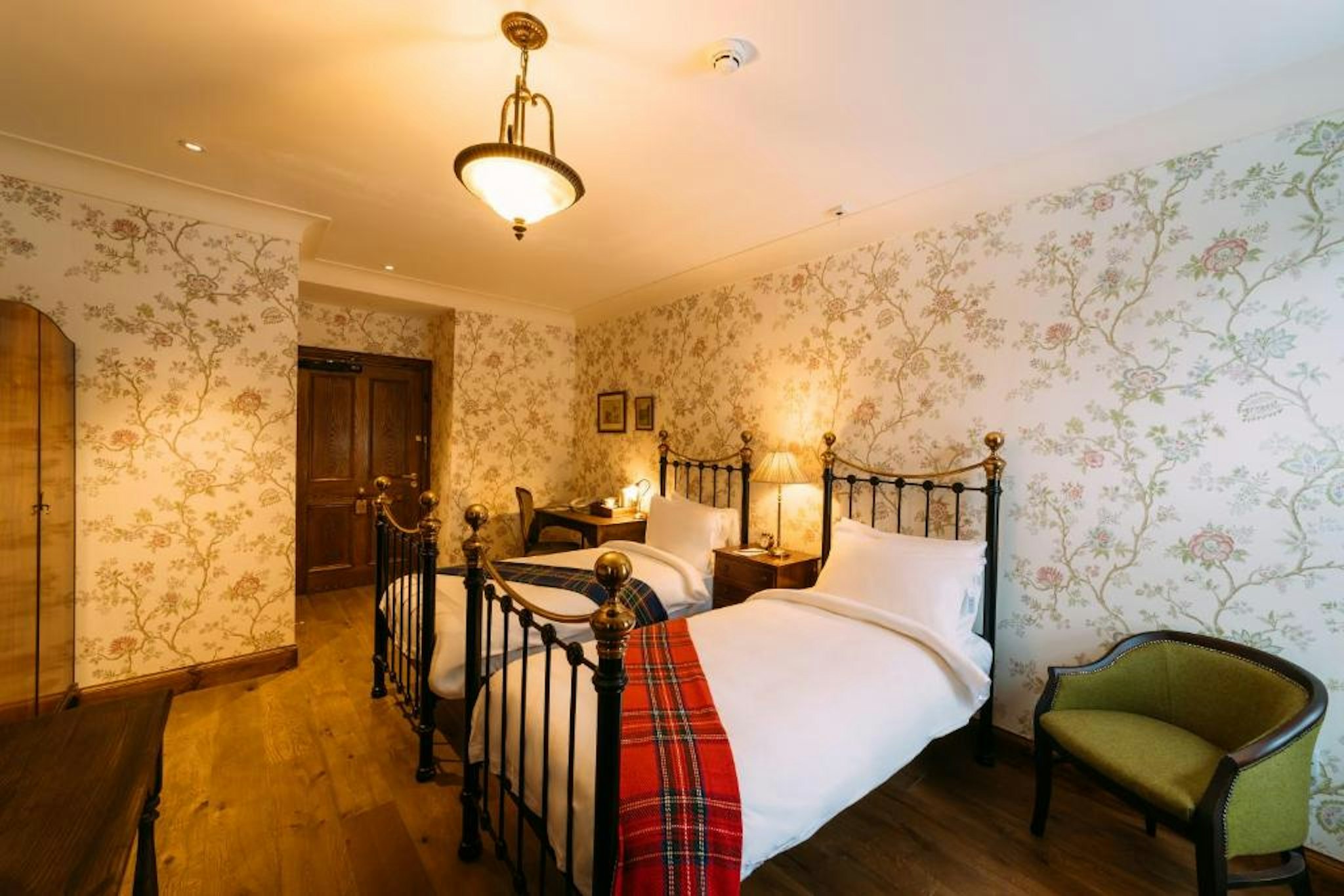 Rokeby Manor 20/37