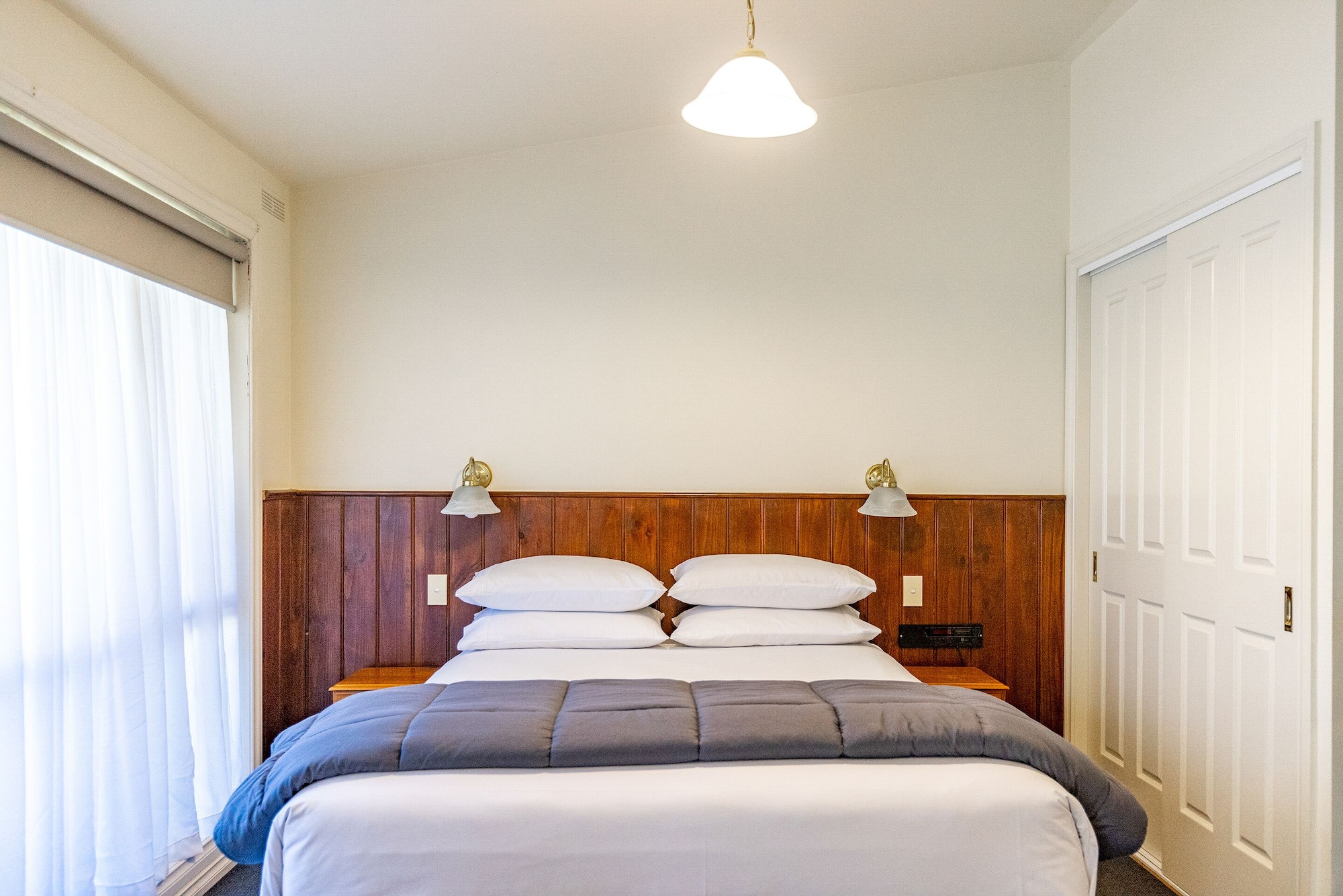 Spa, Studio, Queen Bed