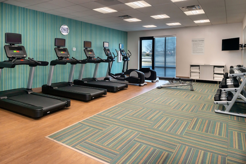 Holiday Inn Express & Suites Romeoville - Joliet North 35/68