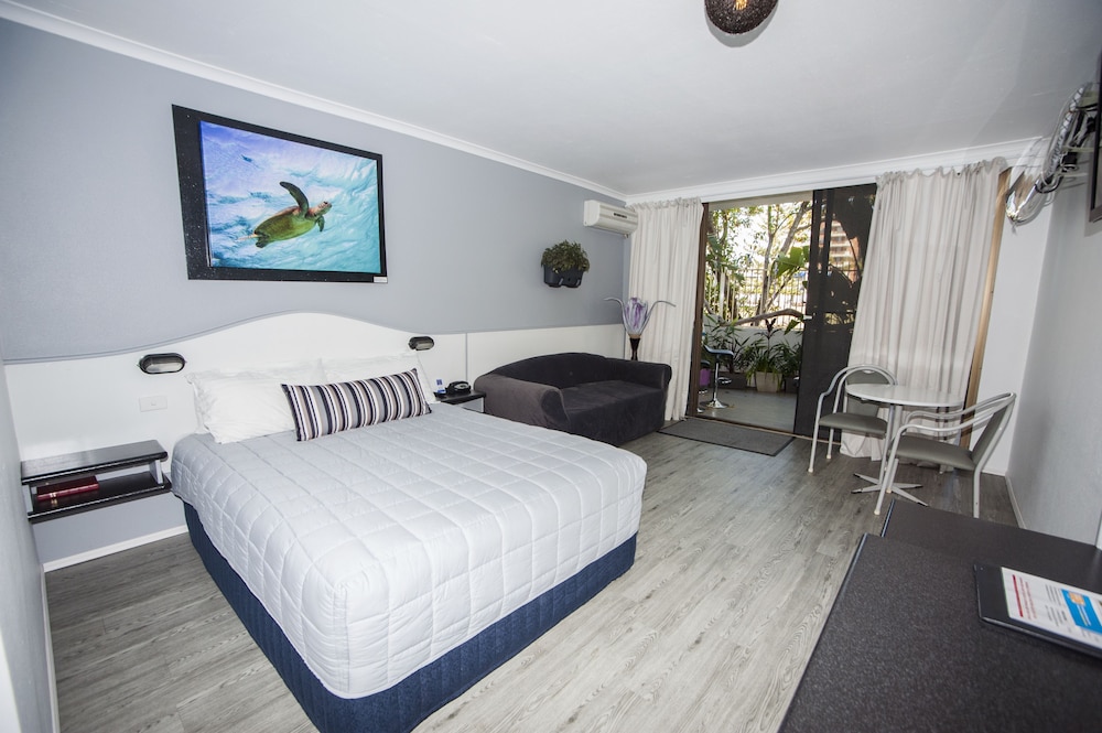 Palm Court Motor Inn 22/40