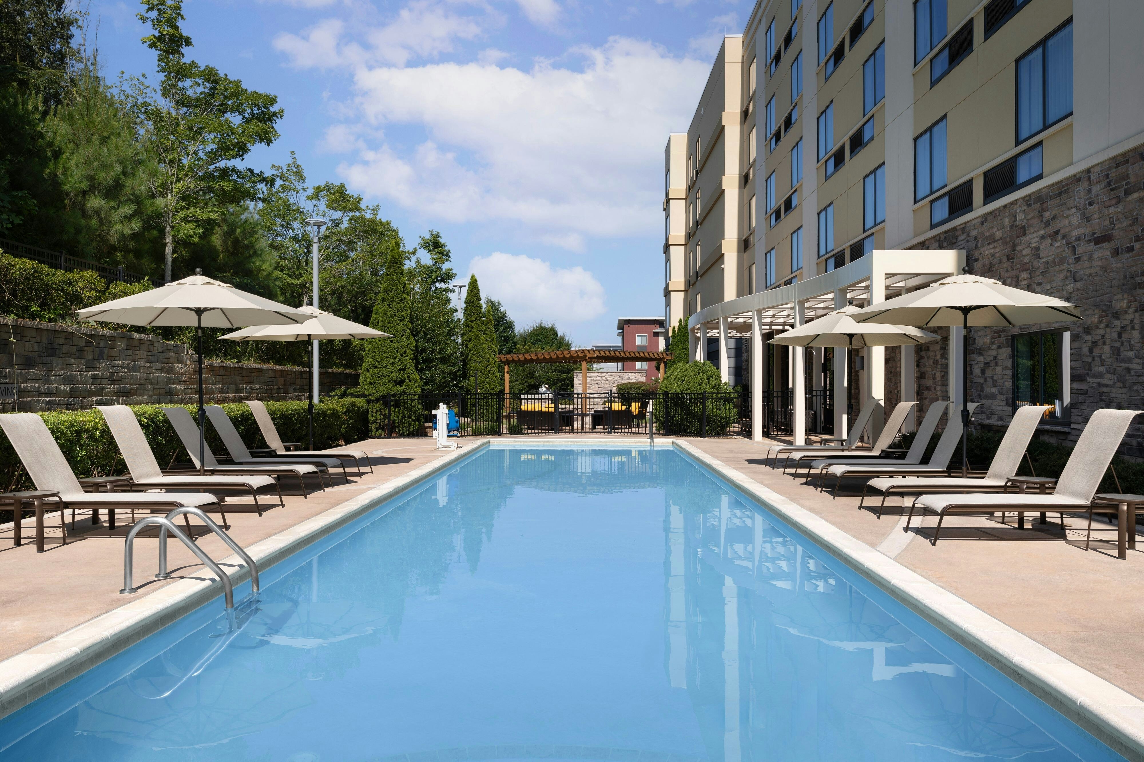 Fairfield Inn Suites Atlanta Lithia Springs 16/17