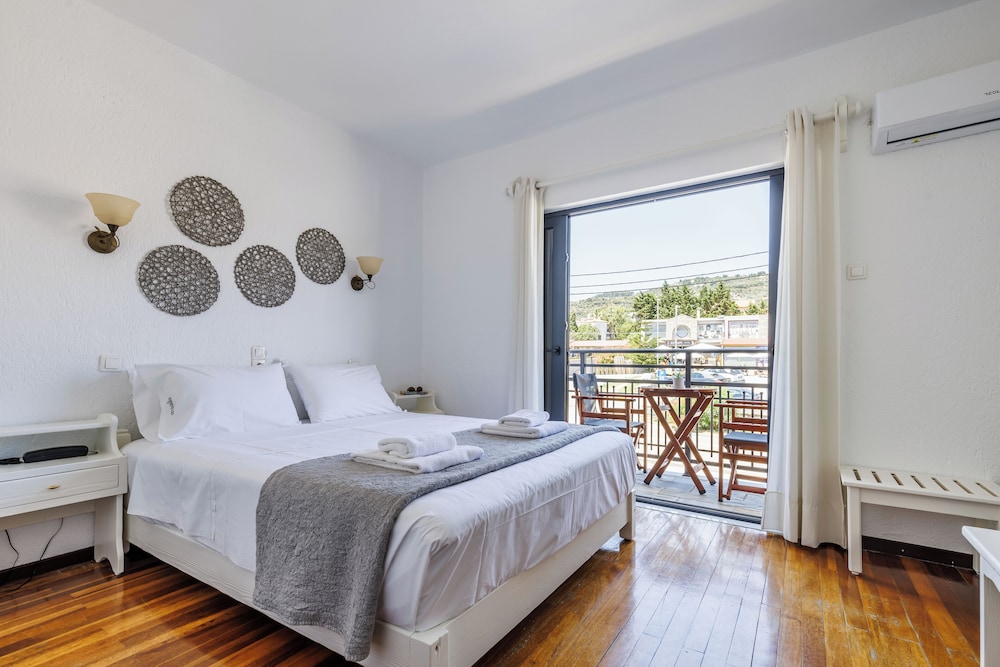ECONOMY, DOUBLE BED