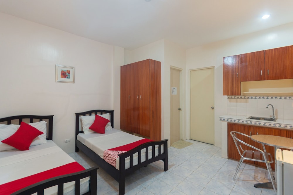 Oyo 556 3JS And K Apartment 10/17