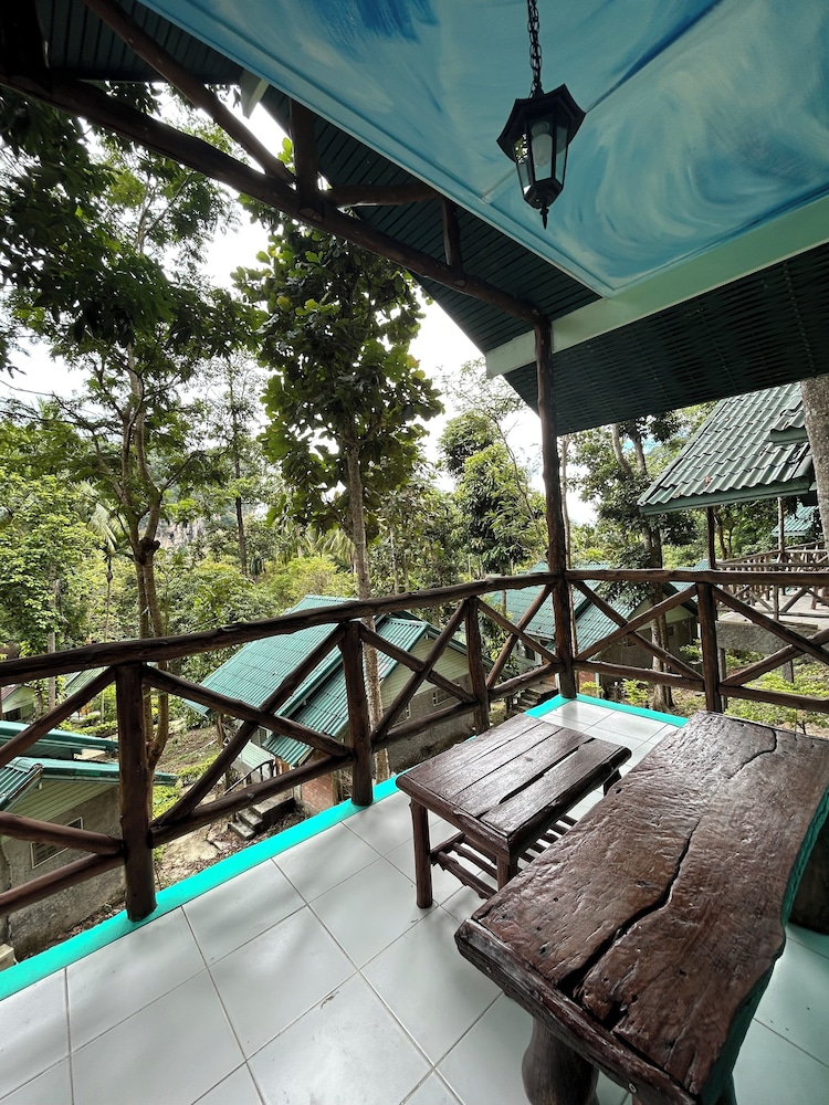 Chillout Jungle Bungalows 25/50