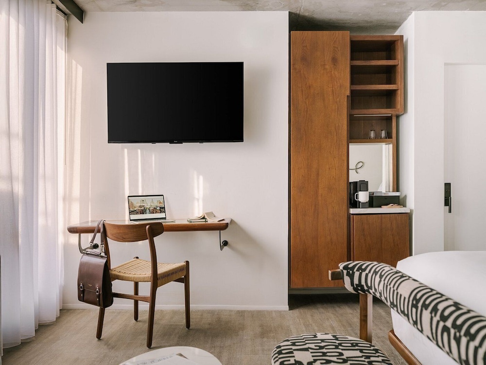 The Merchant Hotel Lower East Side, Sonder by Marriott Bonvoy 35/49