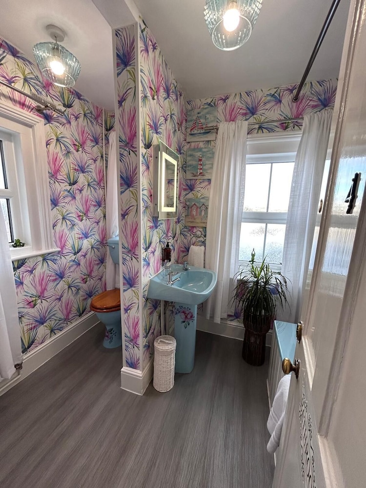 Greylands Guesthouse 32/50