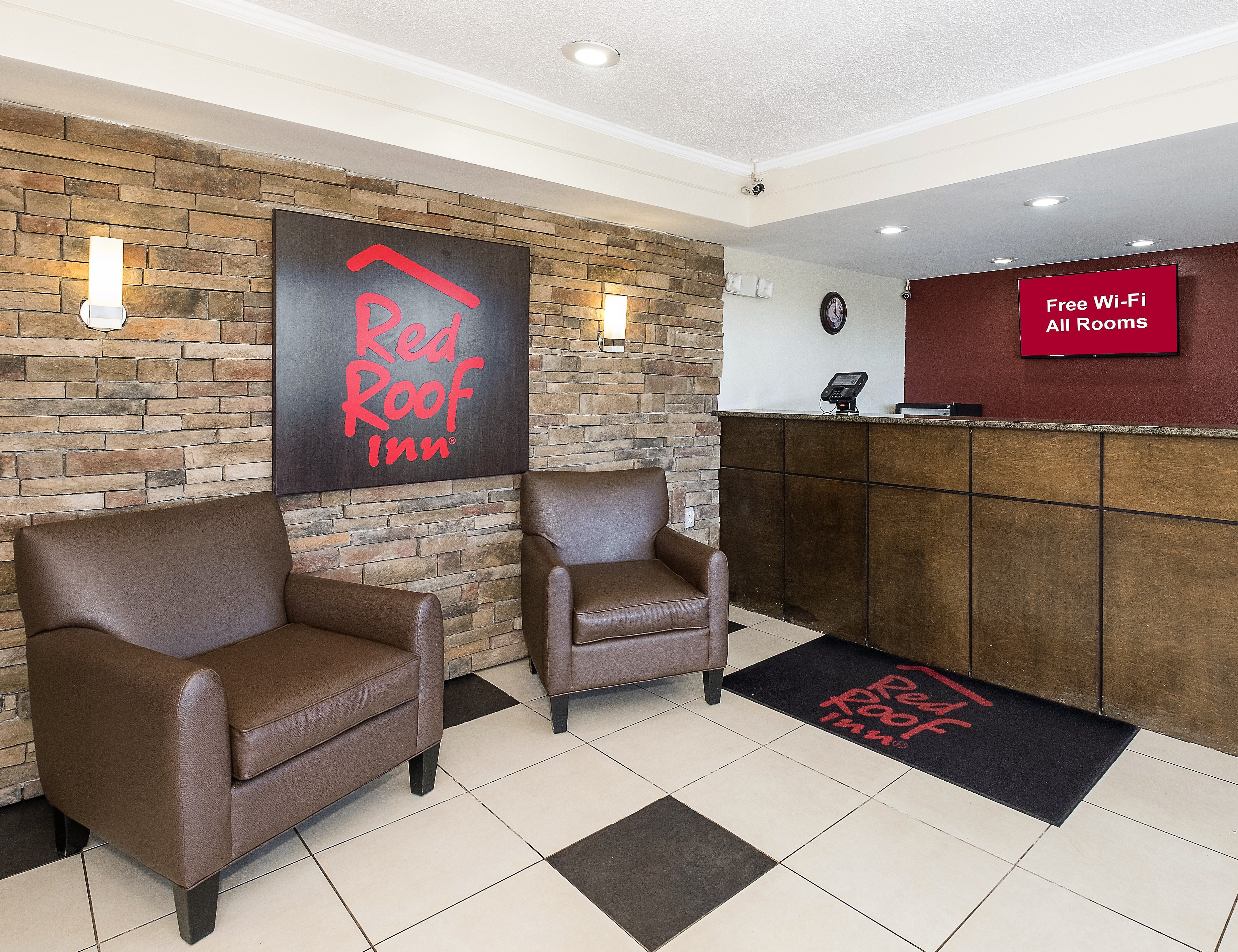 Red Roof Inn Bloomington - Normal/University 4/12