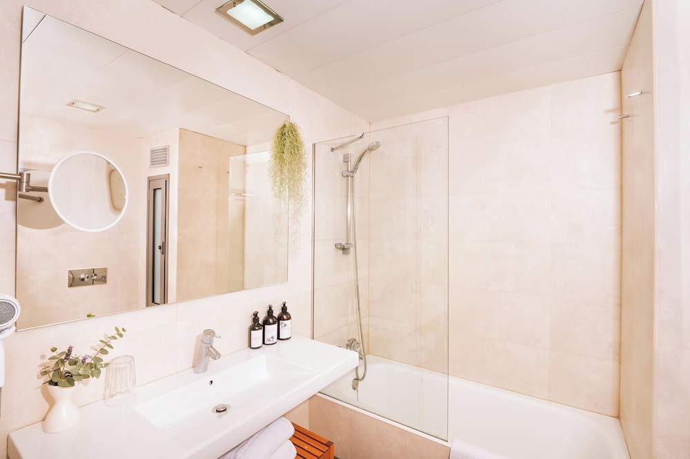 Apartaments Marfina 59/59