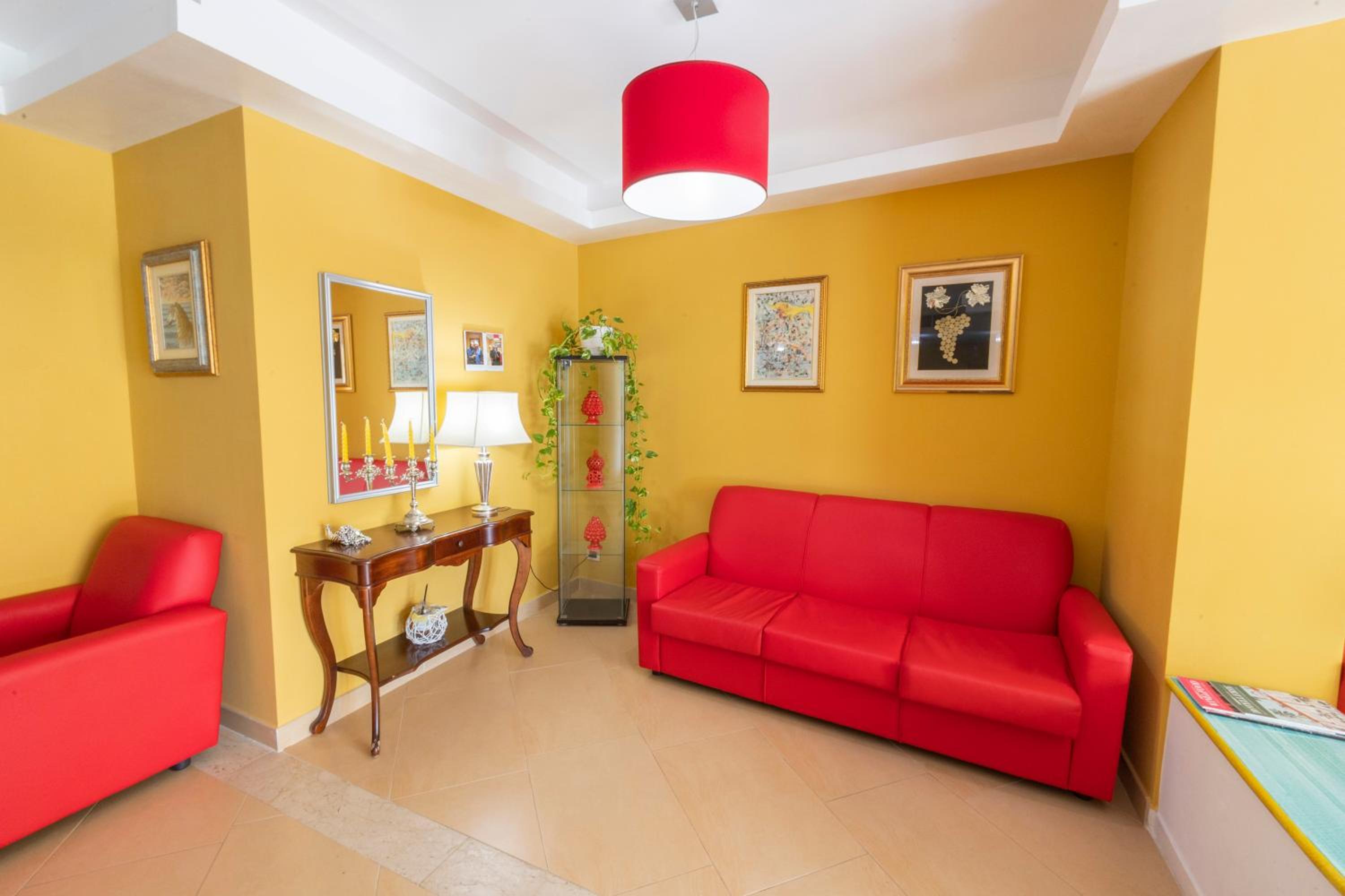 Prince Franklyn Hotel 31/55