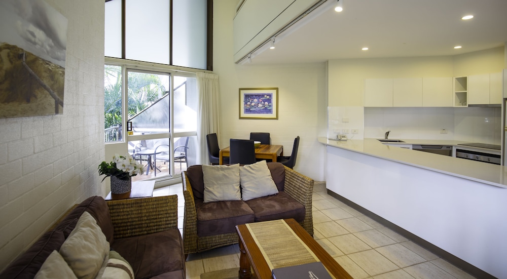 Ocean Breeze Resort 49/77