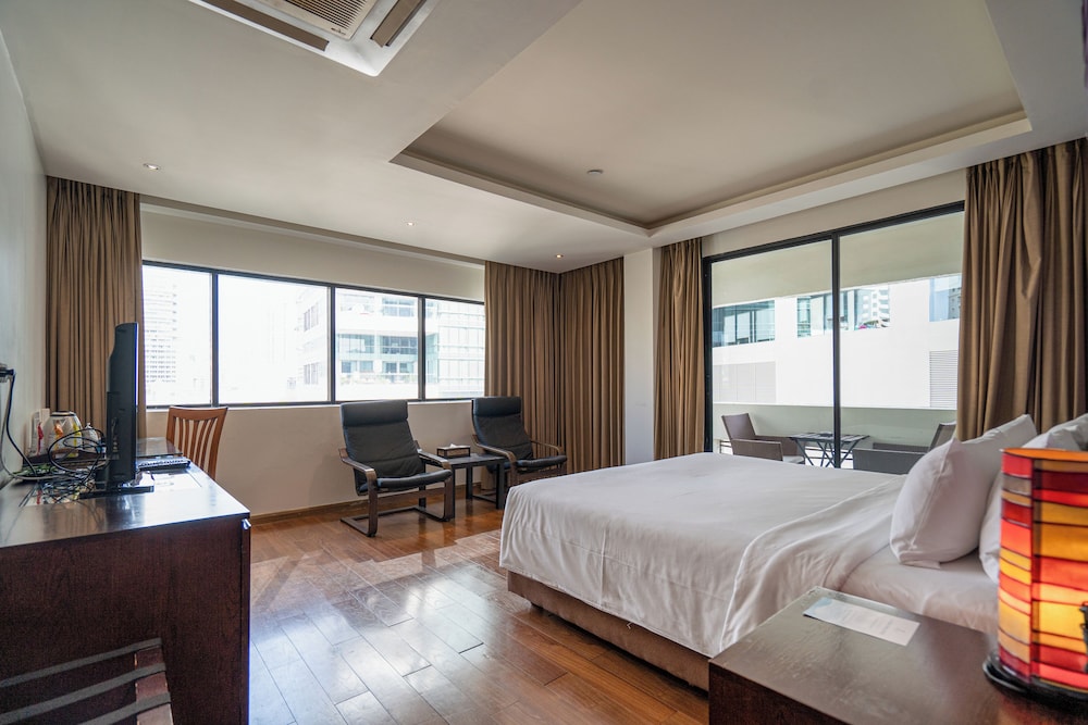 STUDIO, DOUBLE BED, BALCONY