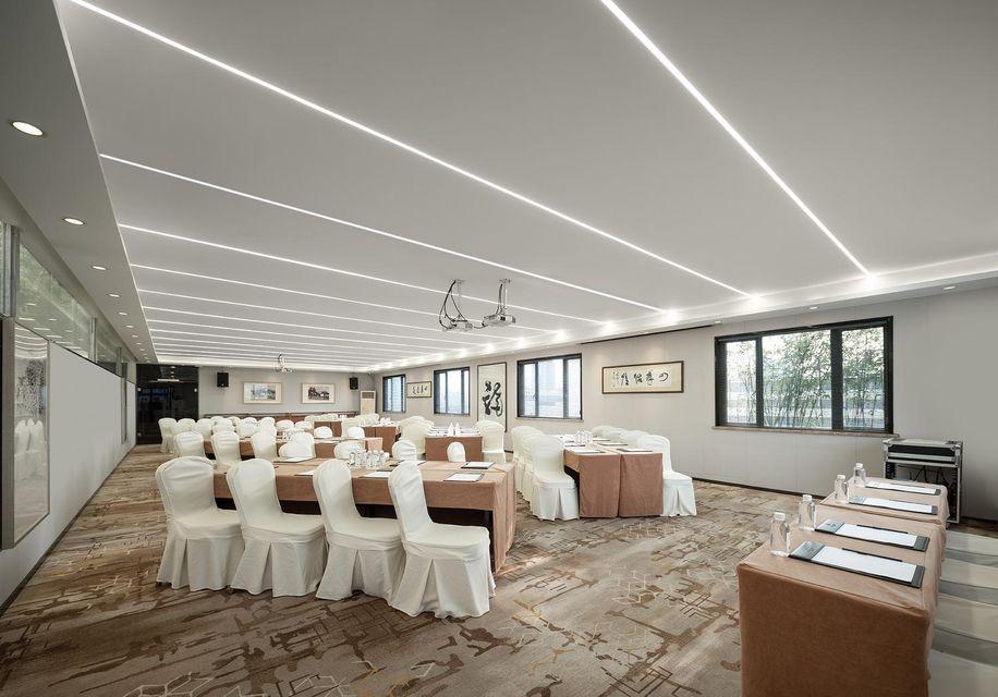 Four Seasons Rayli Hotel 26/32