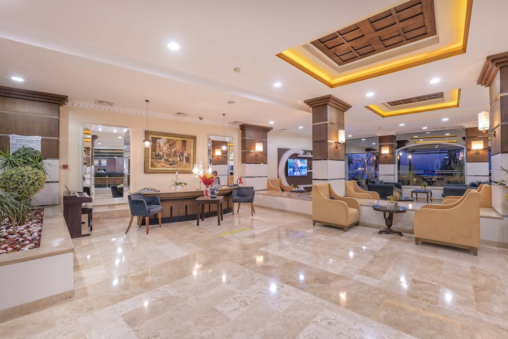Armas Labada Hotel 20/71
