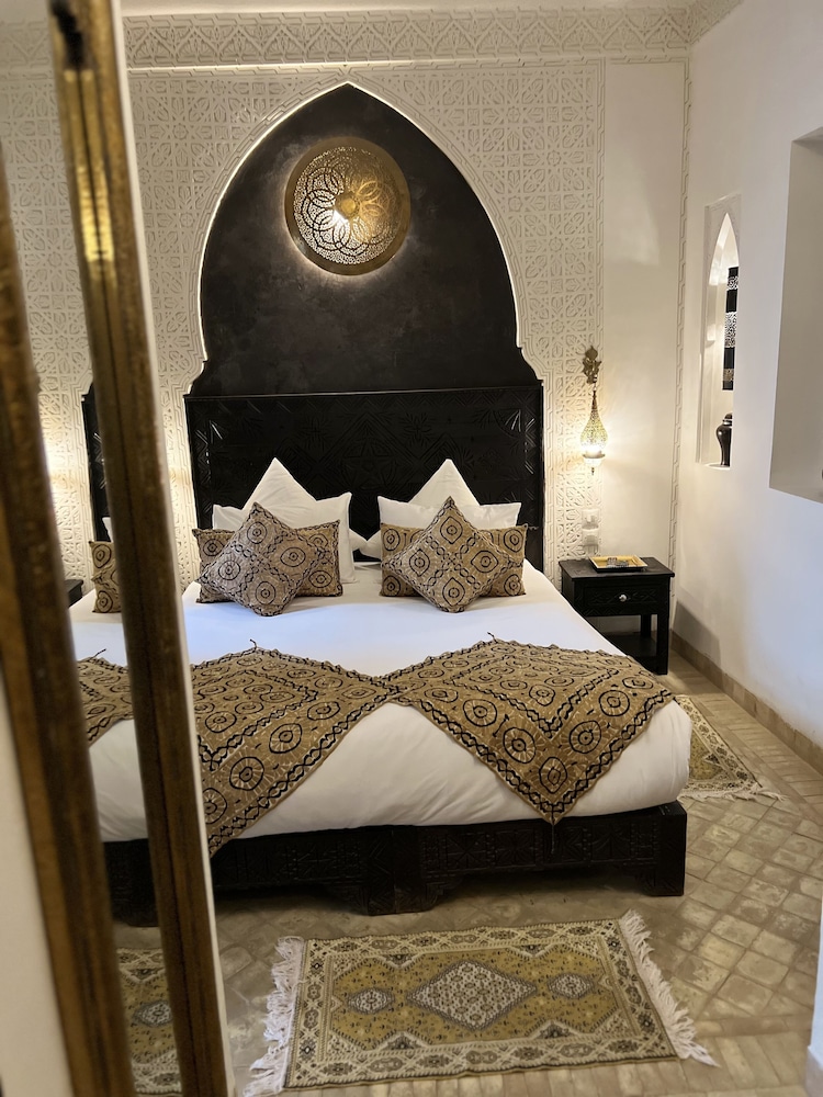 Riad Reve d'Or 13/87