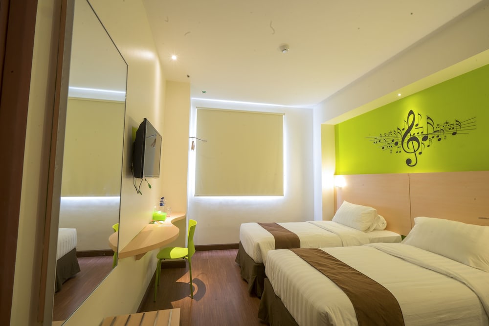 Front One Hotel Jayapura 8/34