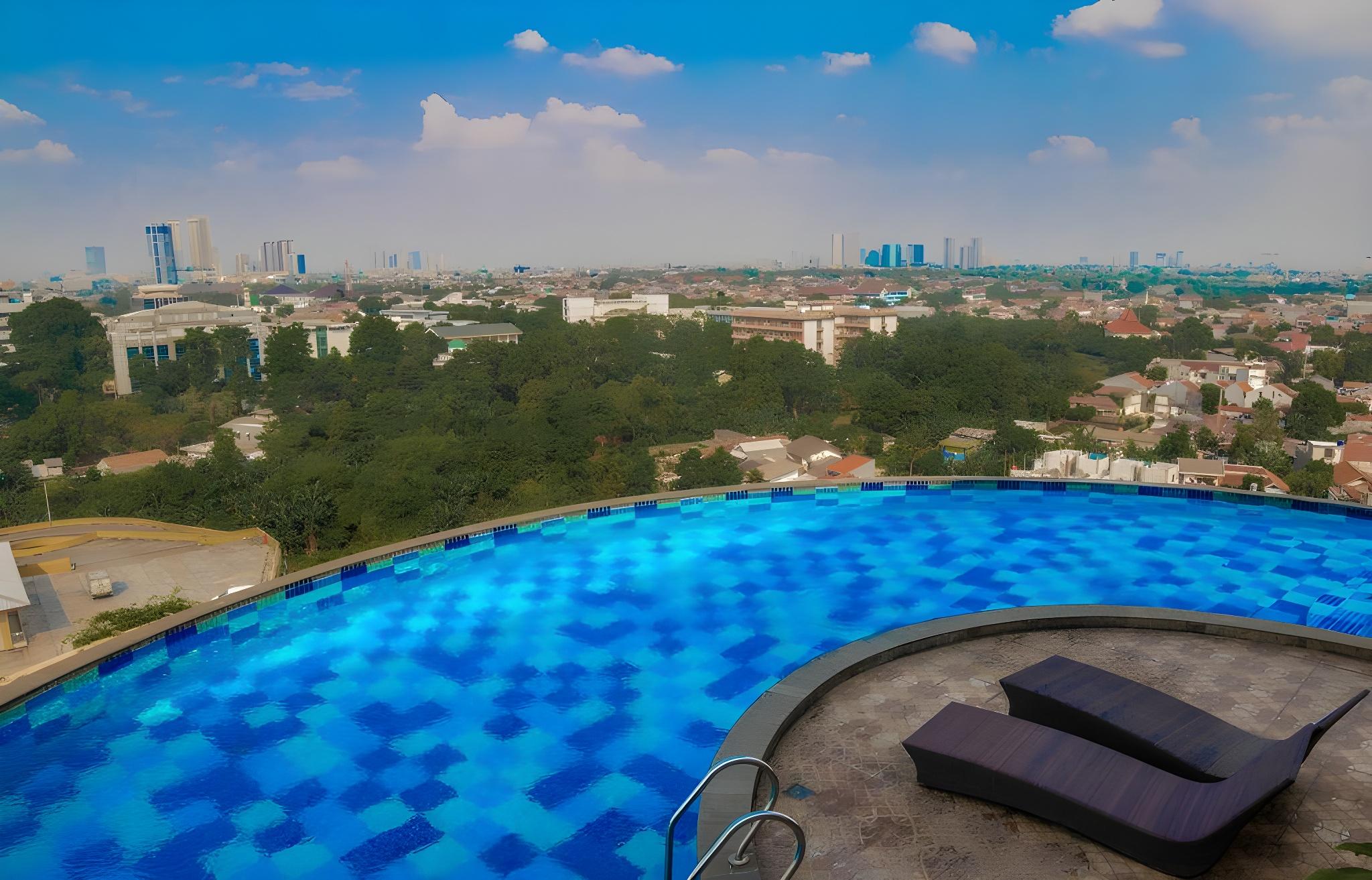 Kebayoran Park Hotel 52/57