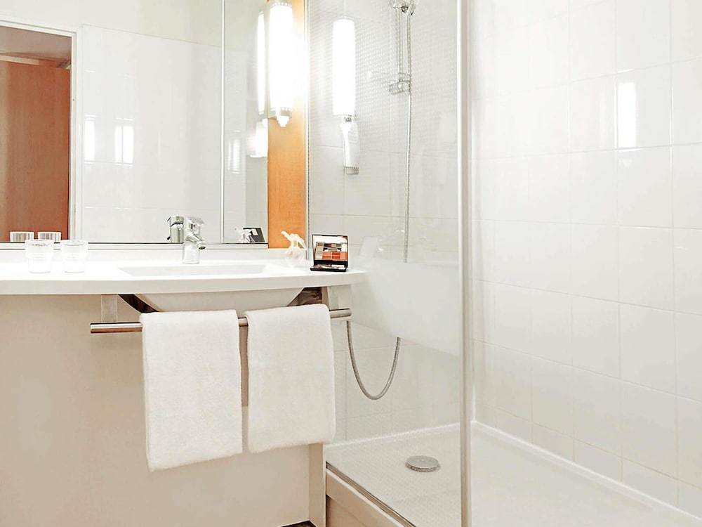 Ibis Marne La Vallee Noisy 73/73