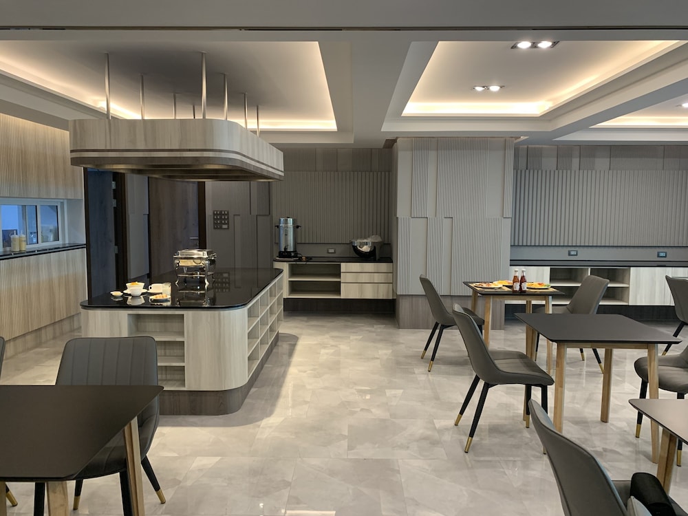 Thana Wisut Hotel 35/49