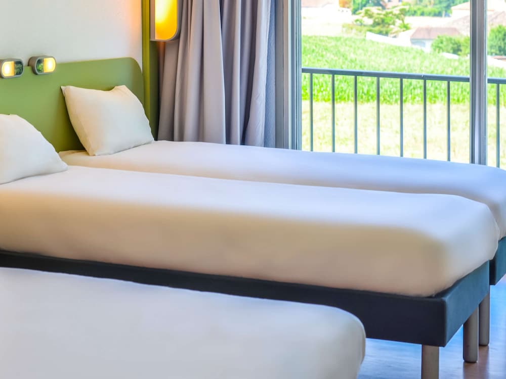 Ibis Budget Pau Lescar 18/68